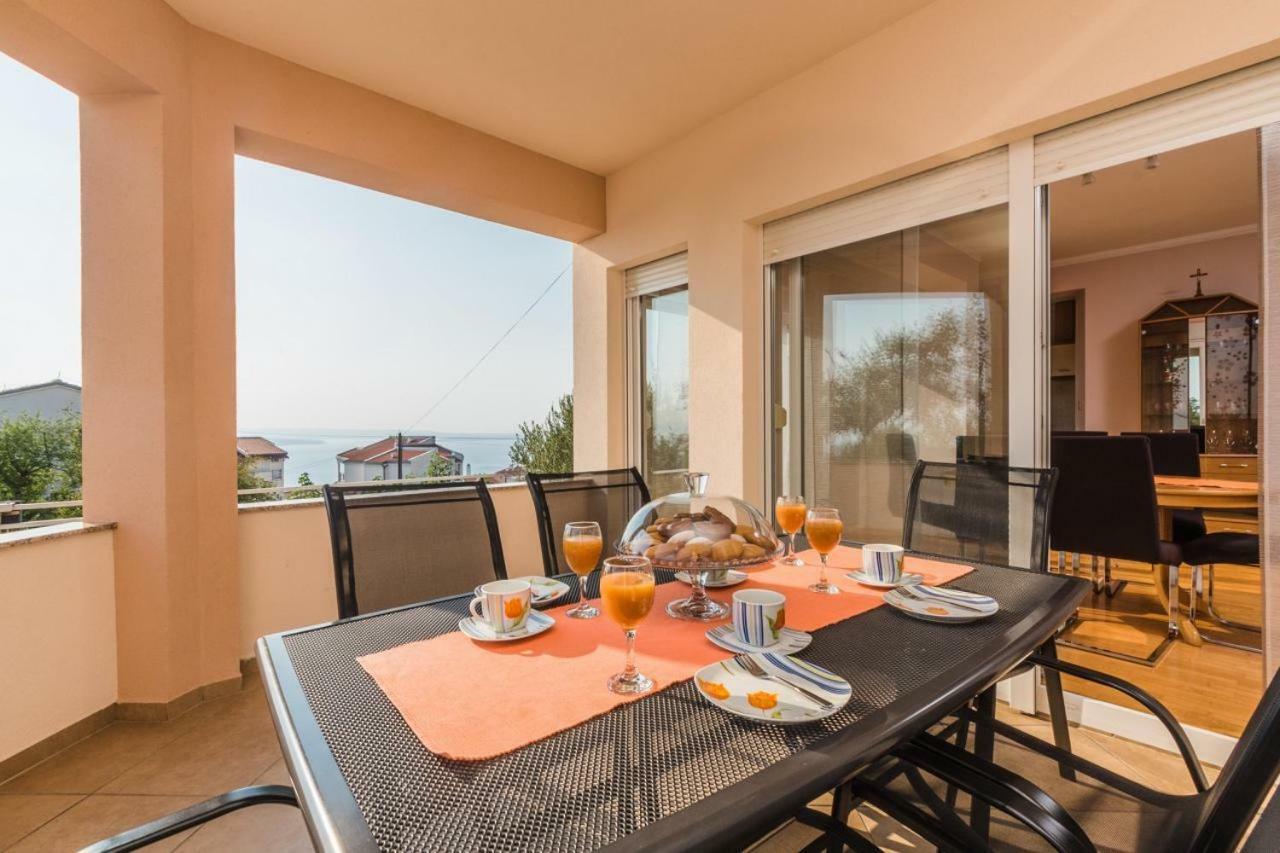 Apartman Klara Crikvenica Eksteriør bilde