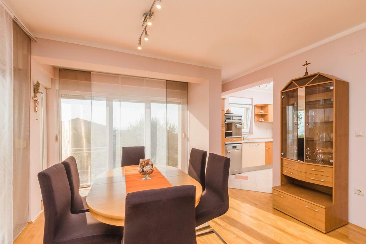 Apartman Klara Crikvenica Eksteriør bilde