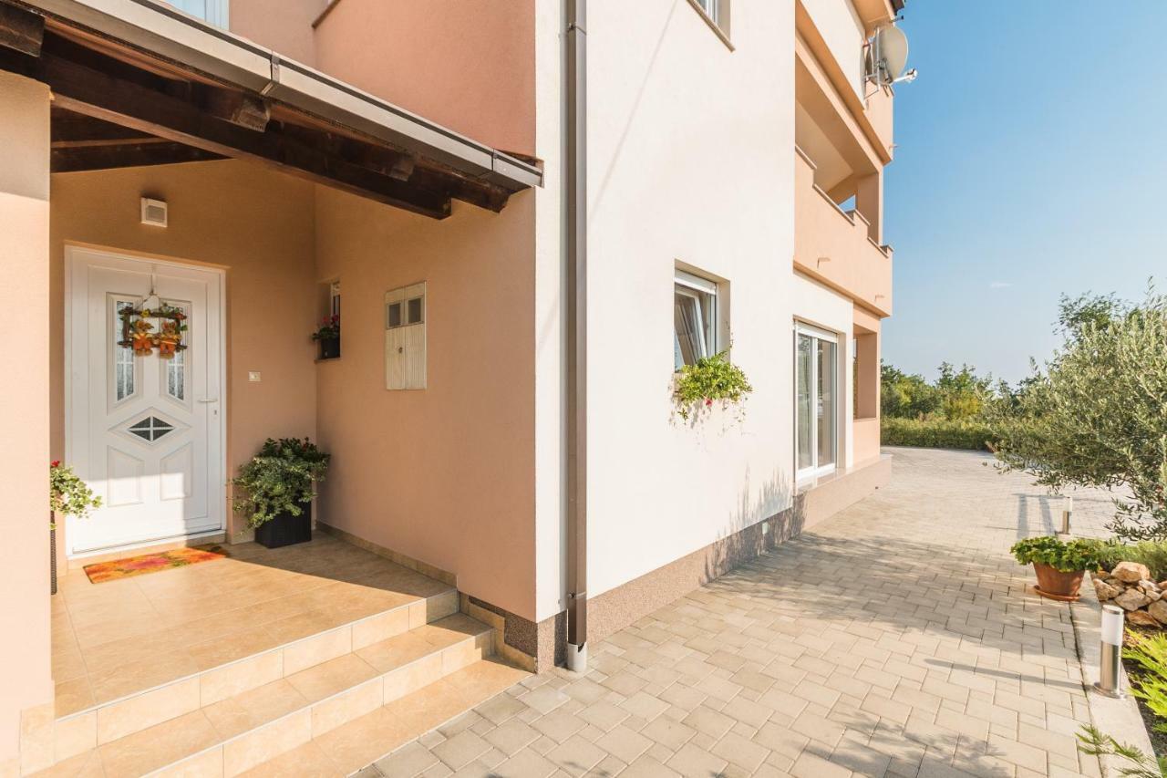 Apartman Klara Crikvenica Eksteriør bilde